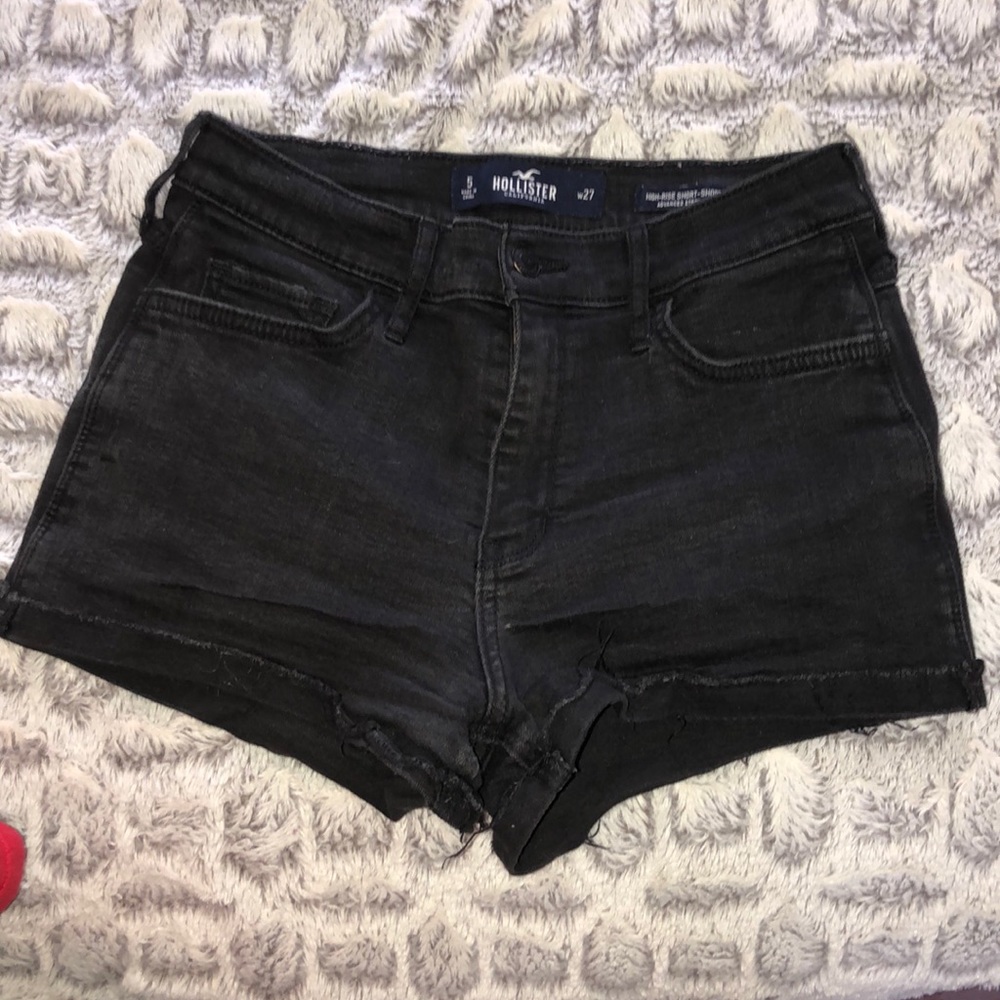 black jean shorts